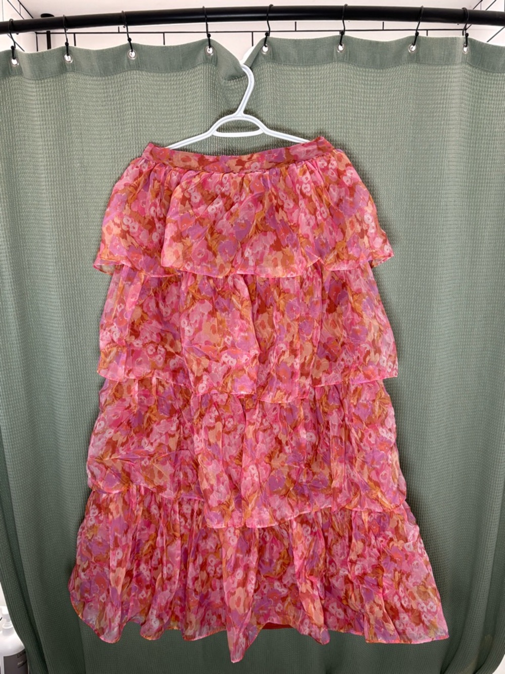 American Eagle Pink Floral Tiered A-Line Skirt